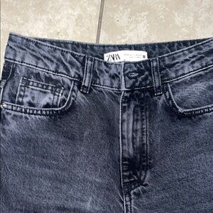 Zara Women's Dark High Rise Jeans